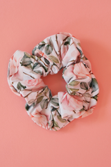 Rose Hairscrunch