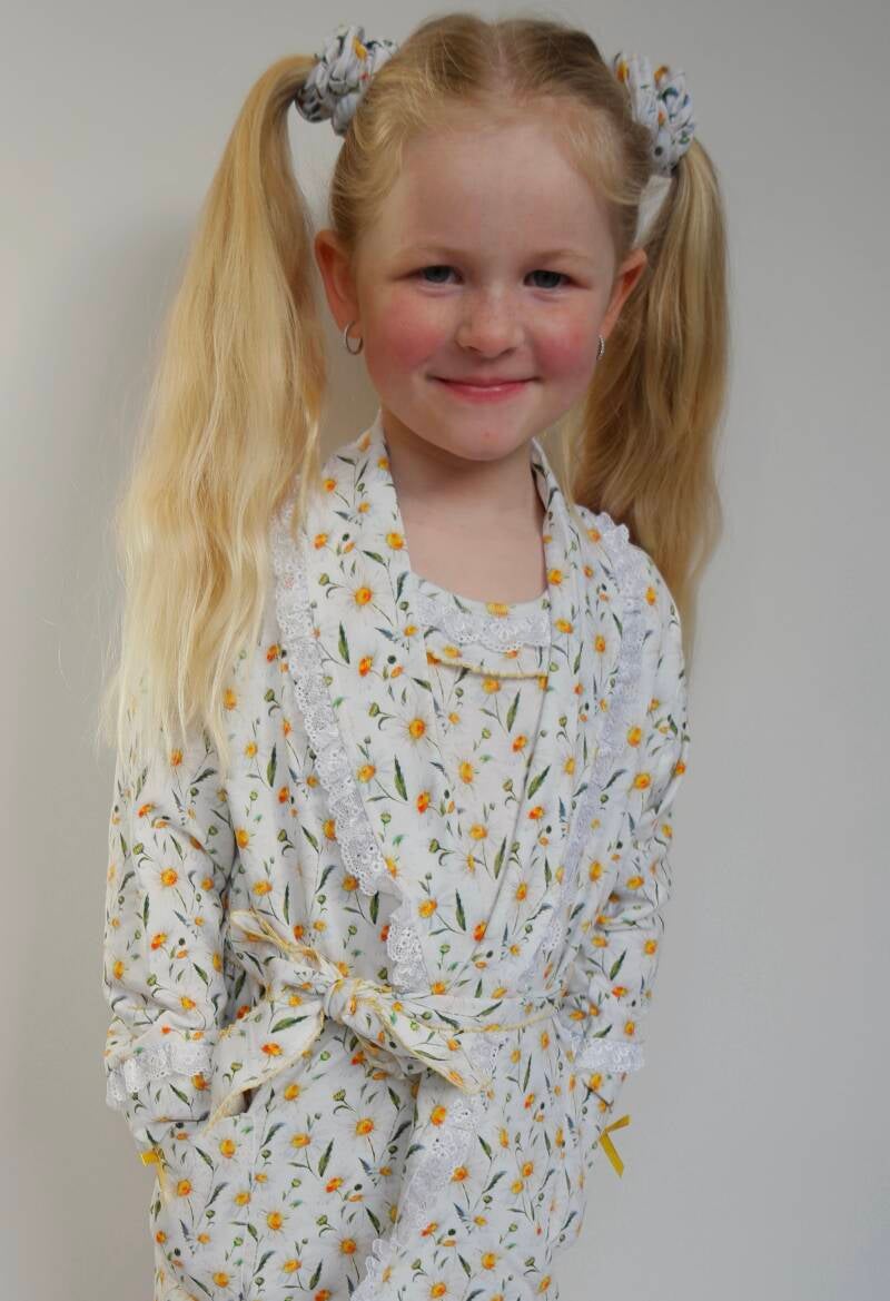 Daisy dressing gown